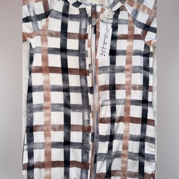 NWT Bundle of Joy bamboo shorty - Picture 3 of 4